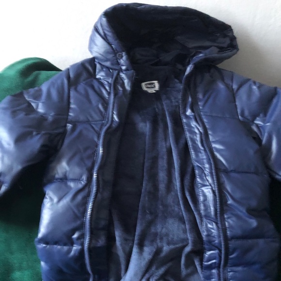 Snowsuit - Picture 3 of 6